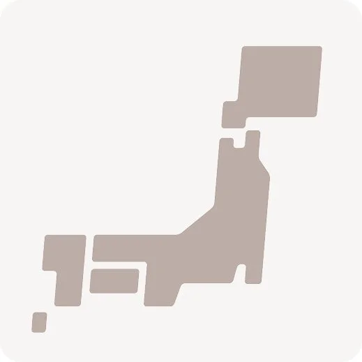 日本列島の主要な島々を簡略化して表現したシルエットの地図アイコン