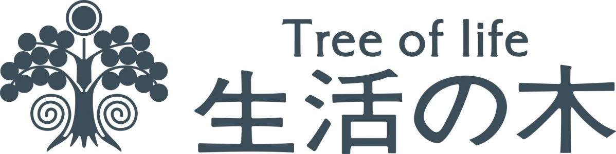 生命の木と、英語表記「Tree of life」、そして日本語表記「生活の木」が描かれたロゴ