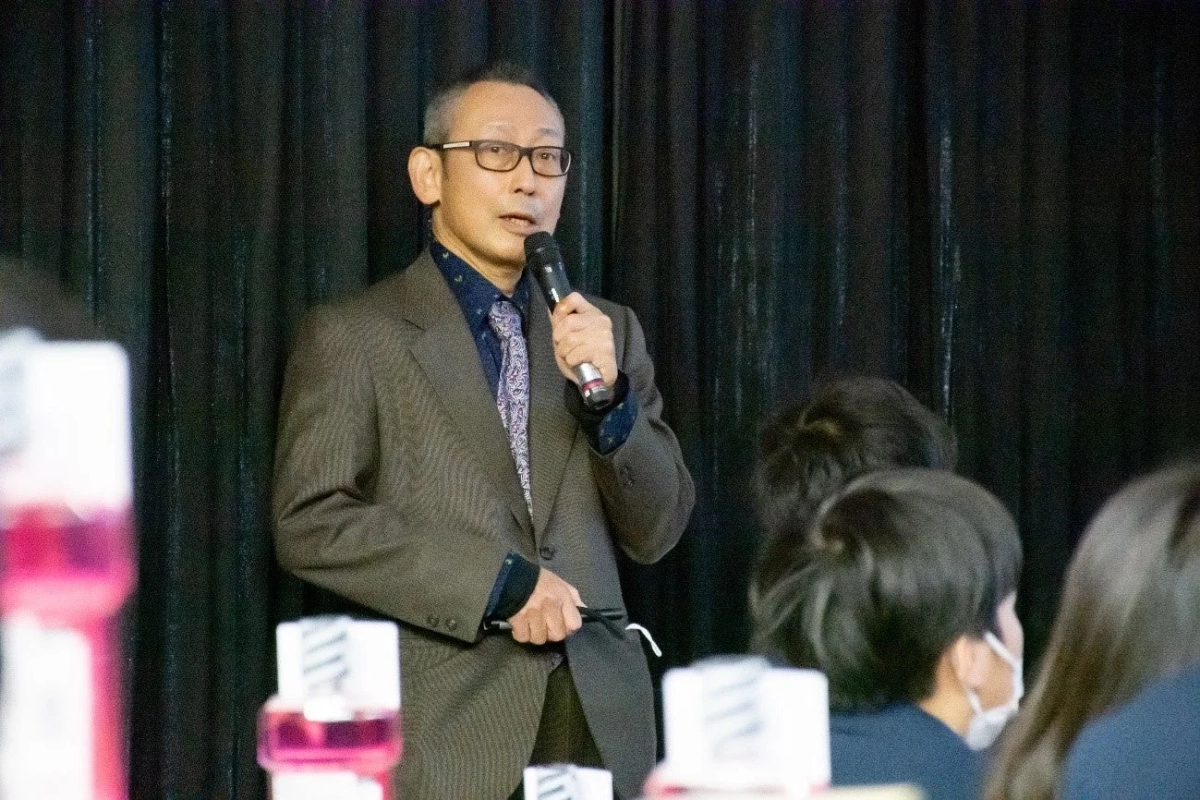 野杁教授の講演風景