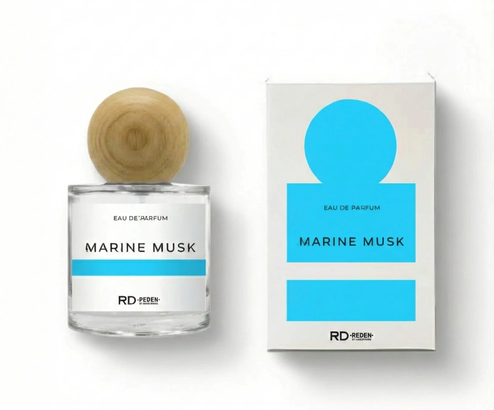 香水ボトルとパッケージ